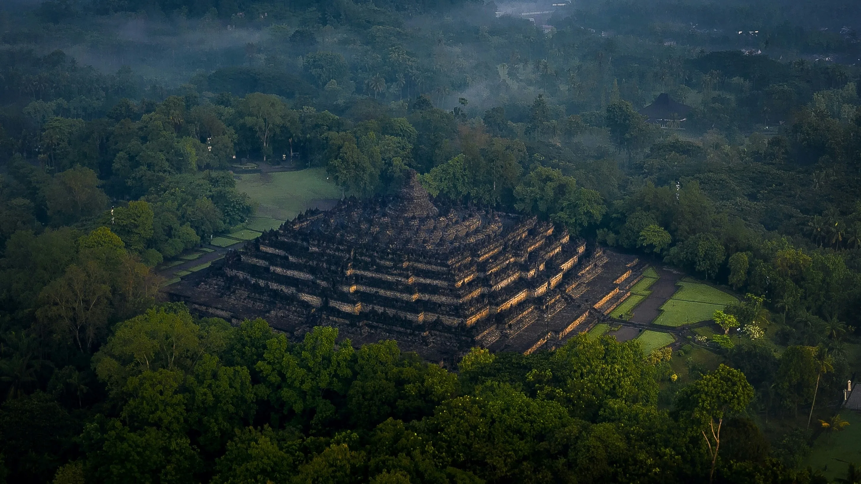 Borobudur